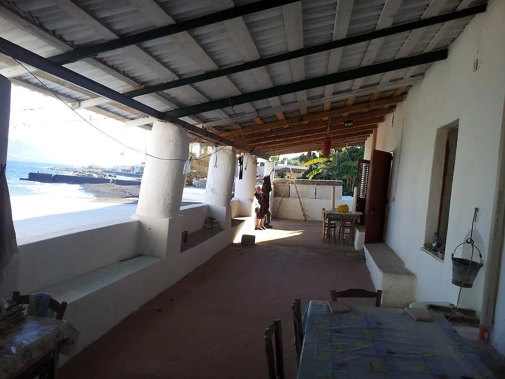 Appartamento Casa Biscotto Santa Marina Salina