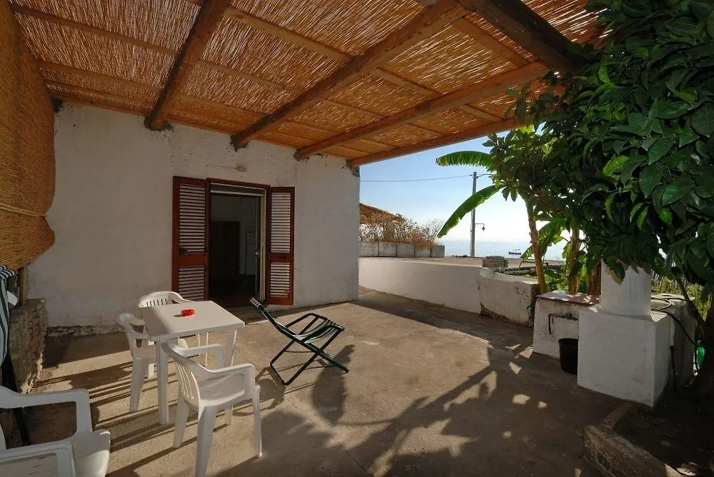 Appartamento Casa Biscotto Santa Marina Salina